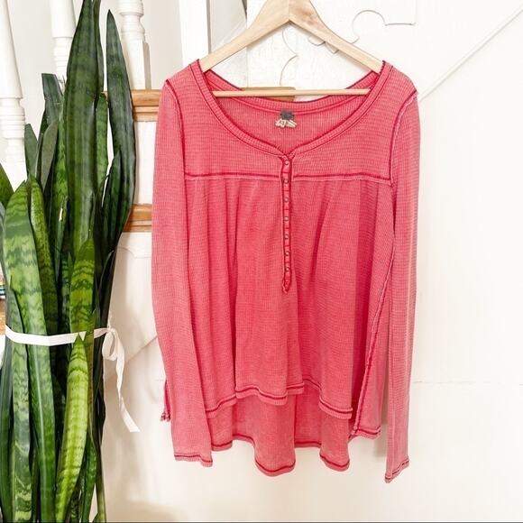 Free People We the Free Kai Henley Thermal Long Sleeve Top in Red Size X-Small - Picture 1 of 6